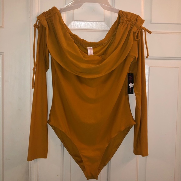 Beautiful yellow bodysuit. - Picture 5 of 5